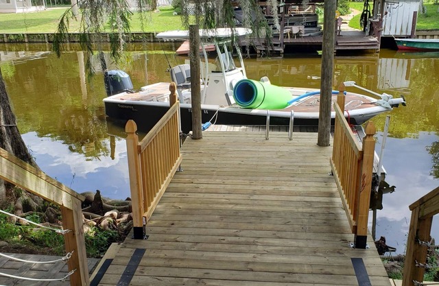 All about the water-come on! 1 of 3 RENOVATED 2023!
