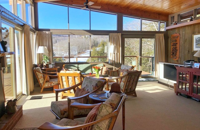 All Season, Open Plan Contemporary With Stunning Views