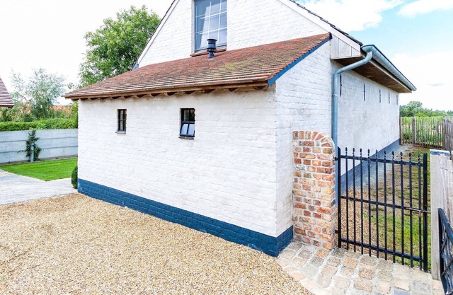 Alluring Holiday Home in Houthulst with Private Garden