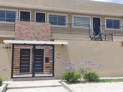 Alquiler Departamentos Mistral - Zona Hospital Austral Pilar