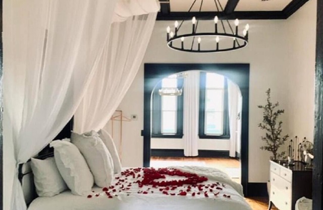 Always & Forever - A Lux Romantic Getaway Suite