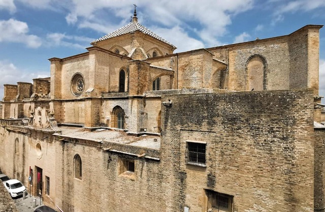 Amazing apartment in Carmona with WiFi