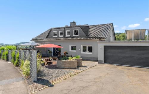 Amazing Apartment In Gillenfeld