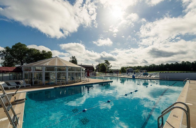 Amazing Getaway: Enjoy our Cozy Log Cabins on the Chesapeake Bay!