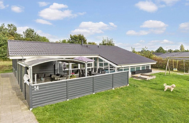Amazing home in Ebeltoft with sauna