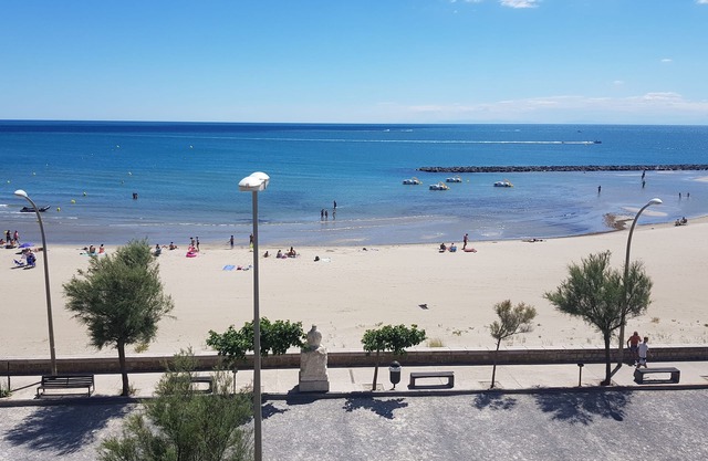 Amazing Mediterranean Views: 3rd floor apartment with open balcony (sleeps 4)