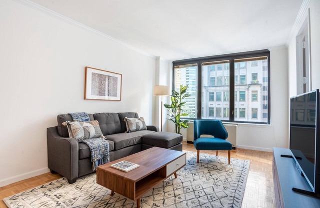 Amazing Midtown East 2BR w/Elevator & Gym, nr Bloomingdales, by Blueground