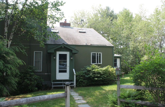 Amazing Mt. Sunapee Region Home Convenient for many activities! Winter Is Open!
