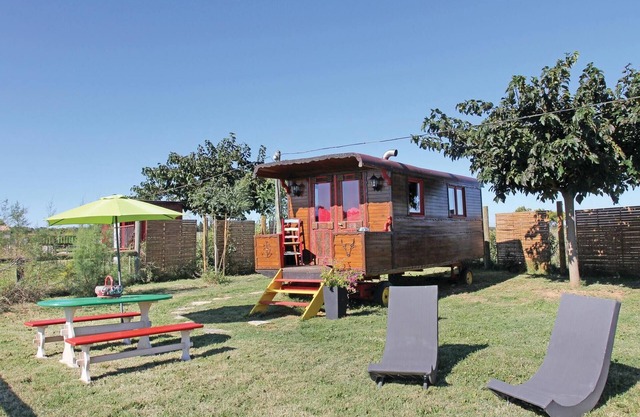 Amazing (sta)caravan in Franquevaux