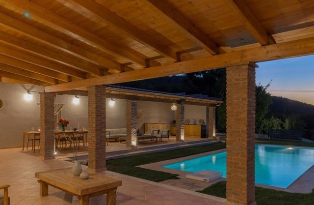 Amazing Villa Esperas with private pool in Chalkida, Greece.