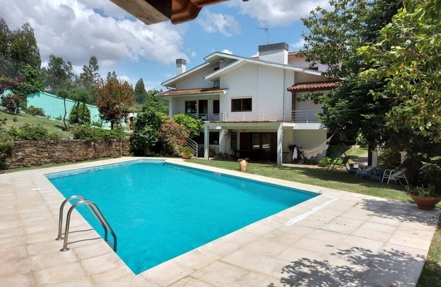 Amazing Villa with Pool, Tennis Court, 15 minutes from Porto, in Nature