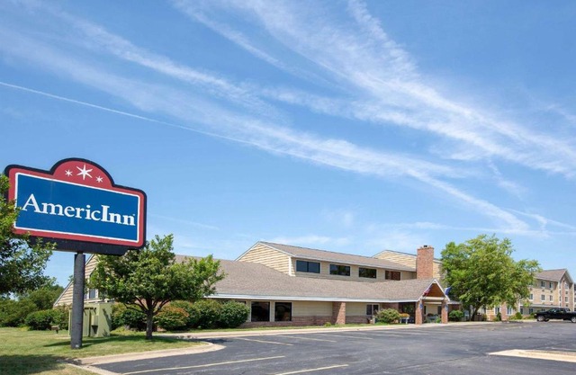 AmericInn by Wyndham Coralville