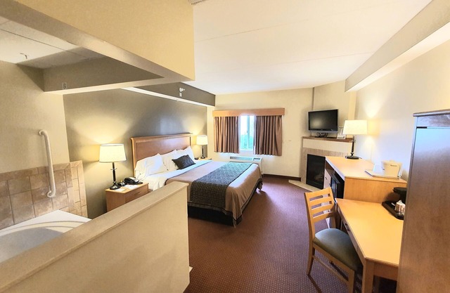 AmeriVu Inn & Suites - Waconia