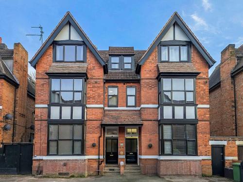 AMETHYST Delightful Suite In Moseley Mews, Birmingham By StayStaycations