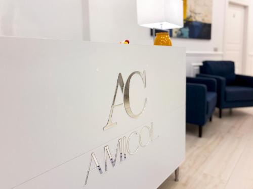 Amicol