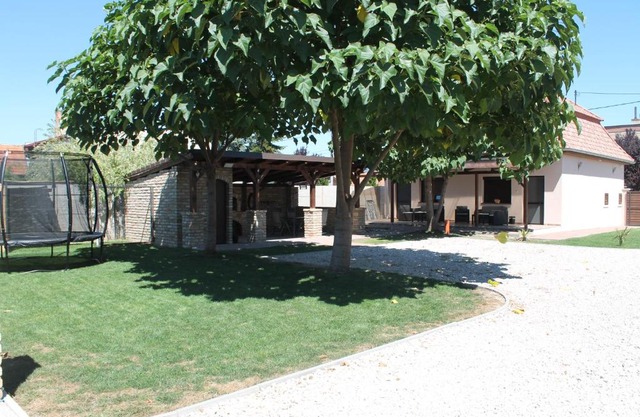 Amira Apartmany