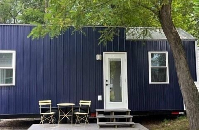 An adorable tiny home perfect for your tiny getaway!