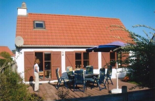An inviting vacation home close to the beaches in a peaceful location