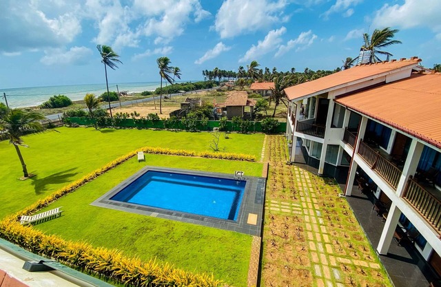 An unique hotel by the Indian Ocean!