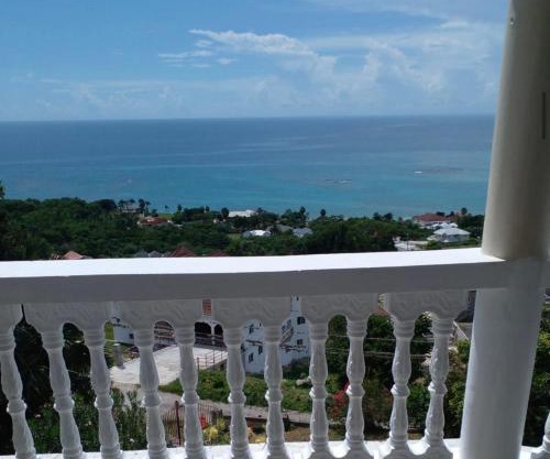 Anchor with love villa