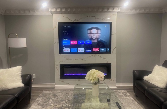 Angus Glen 3 kings bed 2 full baths Markham