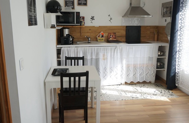 Annexe -apart n°4 studio. 2 persons with bed 140 x 190