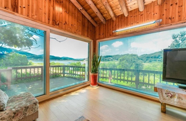 Anseong Lake Pension