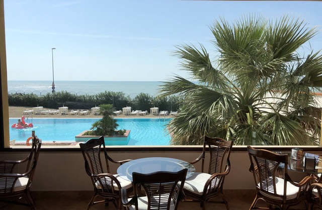 Antica Perla Residence Hotel