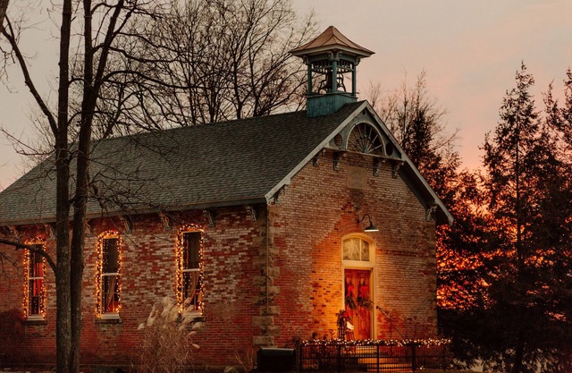 Antique Schoolhouse; circa 1895; 15 min to OSR-Shawshank,