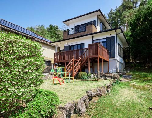 AOKI 富士河口湖眺望 BBQ送迎ok 貸切大型別荘