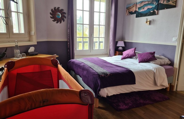 Apakabar homestay, bed and breakfast indonesian atmosphere near Fontainebleau