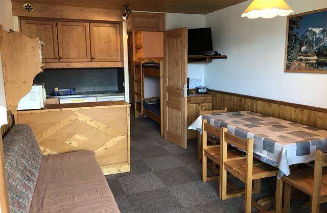 Apartment 2, La Roche Blanche
