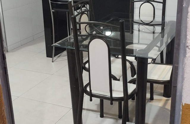 Apartamento Enfrente a Arena Mrv, Aconchegante, Mobiliado, Ideal Para Descansar