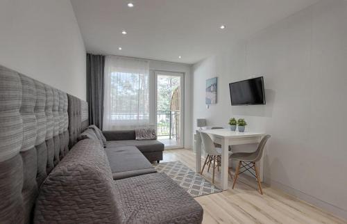 Apartament Bella Mare z basenem