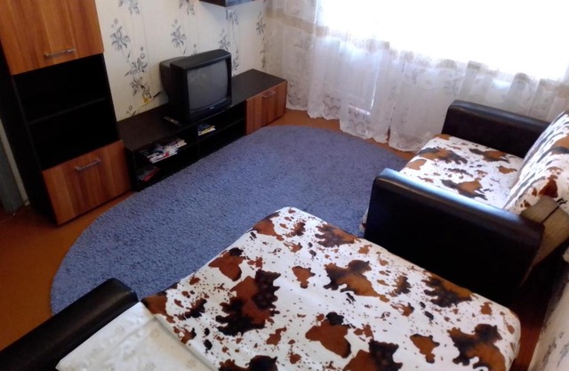 Apartament on Fedotova 28