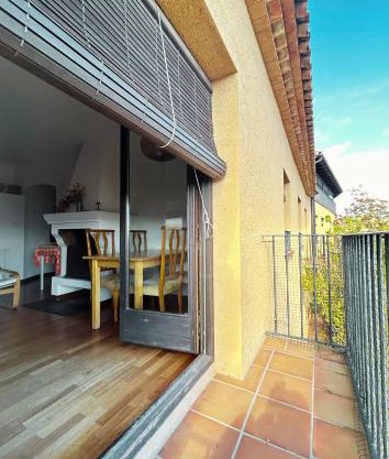 Apartamento con chimenea - Golfes Cal Gravat