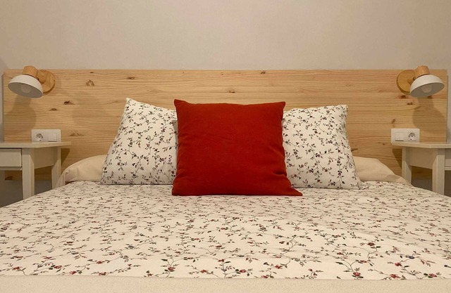 Apartamento en el Casco Antiguo de Pamplona - Ayla Las Murallas