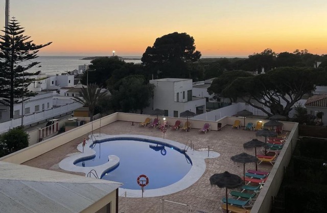Apartamentos Inma Mayor en primera línea de playa, con Parking y Piscina