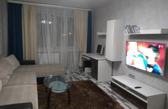 Apartamienty v tsientrie ghoroda