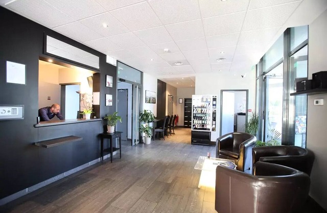 Aparthotel Adonis Paris Sud - 2 Rooms 4 People