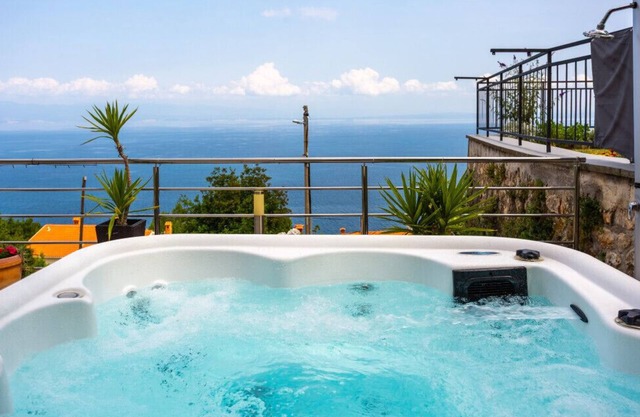 Apartman Zora 1 by Villas Guide