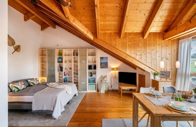 Apartment 'Ferienwohnung Breitenberger' with Lake View, Balcony and Wi-Fi