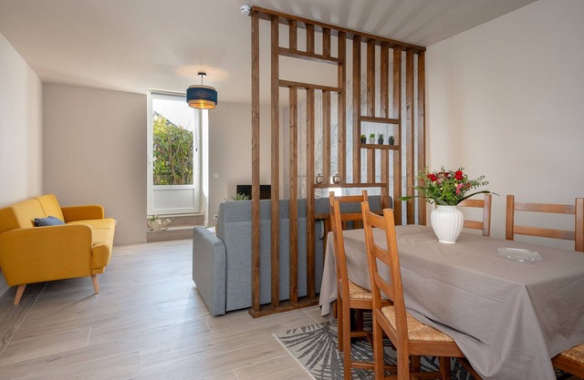Apartment 'La Maison Du Soyeux Ga' with Private Terrace, Wi-Fi and Air Conditioning