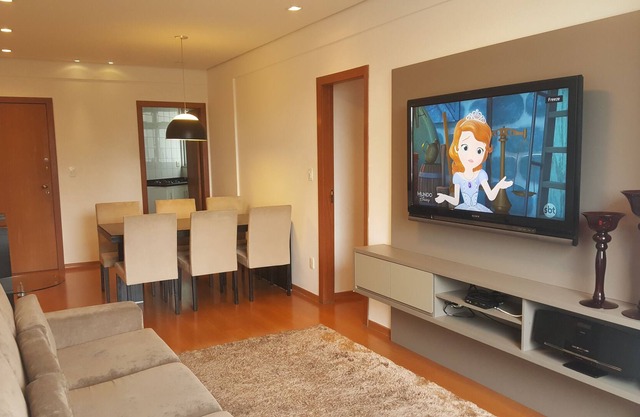 Apartment 4 Bedrooms Bairro Buritis Best Location