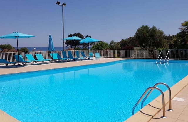 Apartment '4 Personne' with Shared Pool, Wi-Fi and Air Conditioning