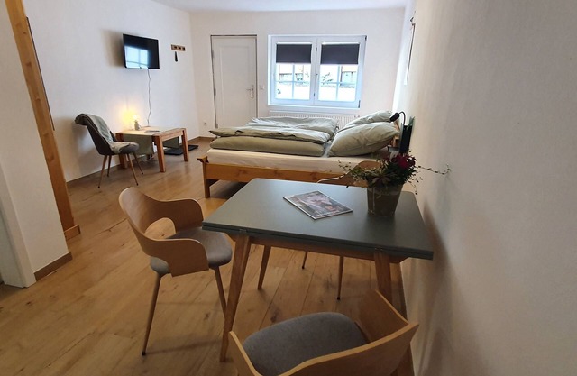 Apartment 4 with 31 sqm, (1,80m bed) Sep. Kitchen / Bathroom