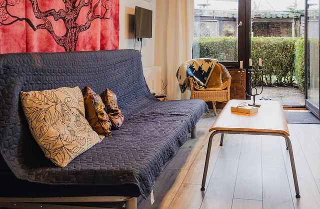 Apartment '65 Qm' with Private Terrace and Wi-Fi