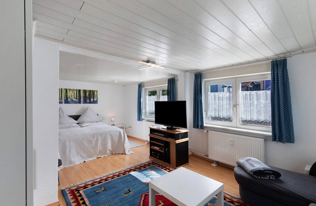 Apartment 'Alte Schäferei' with Balcony and Wi-Fi