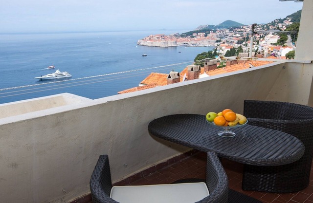 Apartment Anadra Dubrovnik, Walking Distance To The Centre Old Town