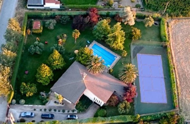 Apartment 'Casa Ana De Velasco' with Private Pool, Private Terrace and Wi-Fi